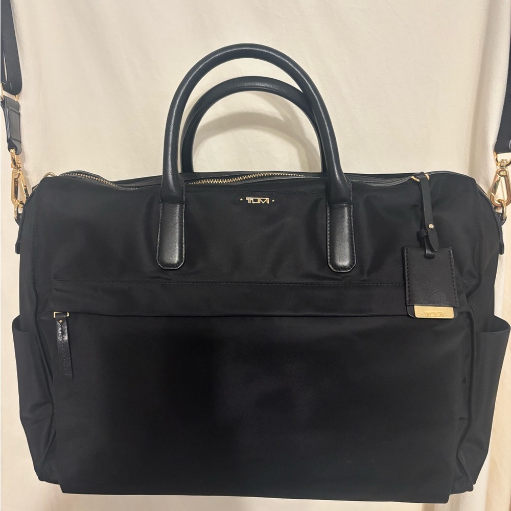 TUMI Voyager Dara Carryall